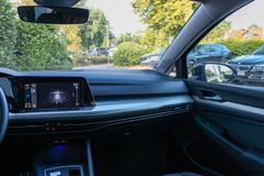 VW Golf VIII Move / ACC / IQ.DRIVE / CARPLAY