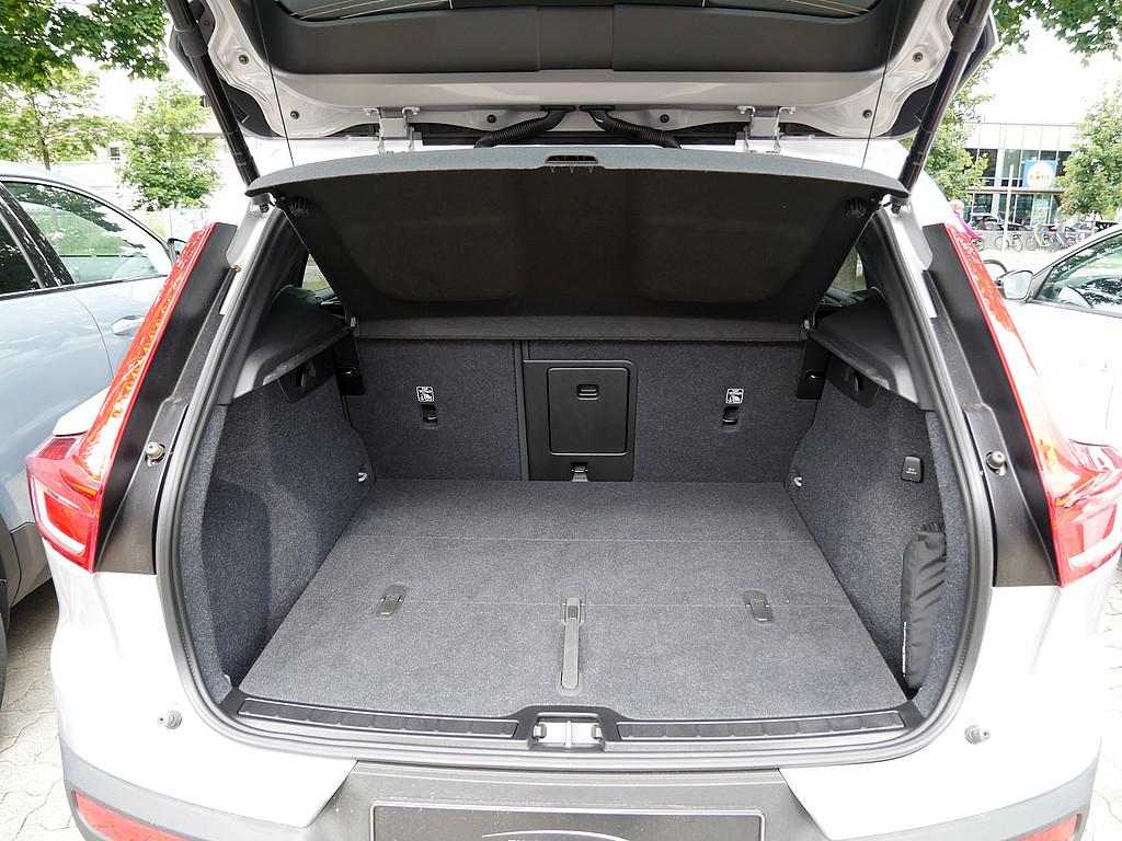 Volvo XC40 B3 Plus Dark 360-GRAD-KAMERA NAVI H/K, миниатюра 12