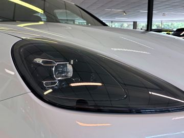 Porsche Cayenne - 3