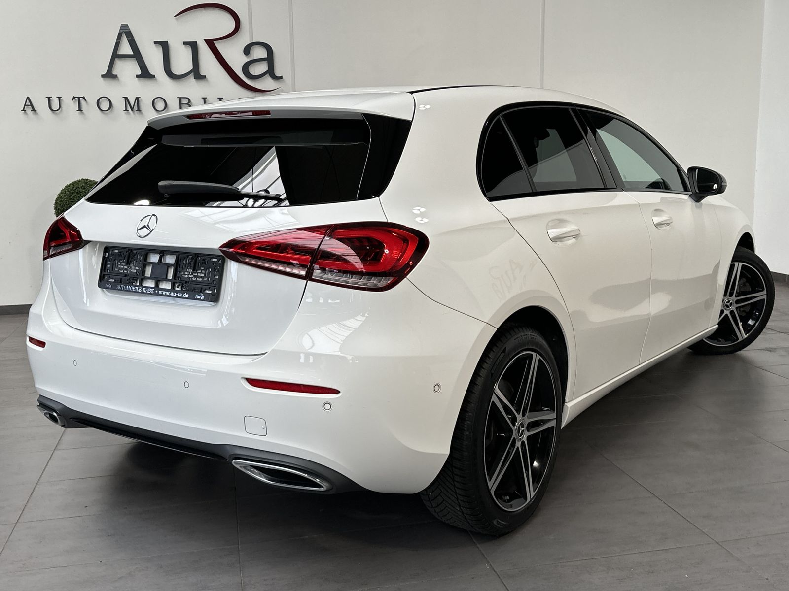 Fahrzeugabbildung Mercedes-Benz A 250 Progressive DCT NAV+LED+SHZ+AHK+DIGDISPLAY