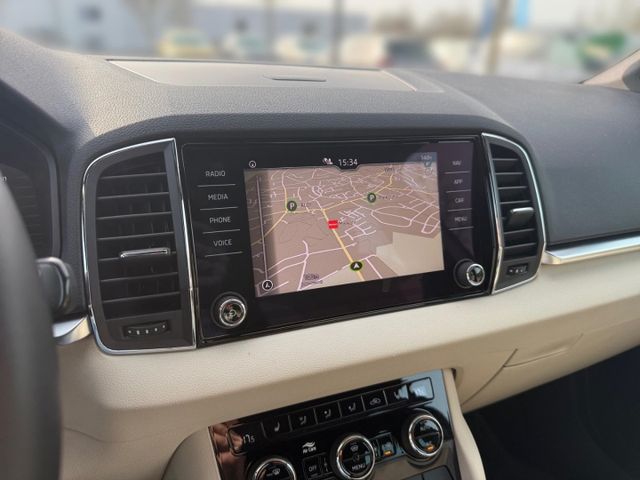 Karoq Style 1.5 TSI AHK Leder El. Heckklappe App