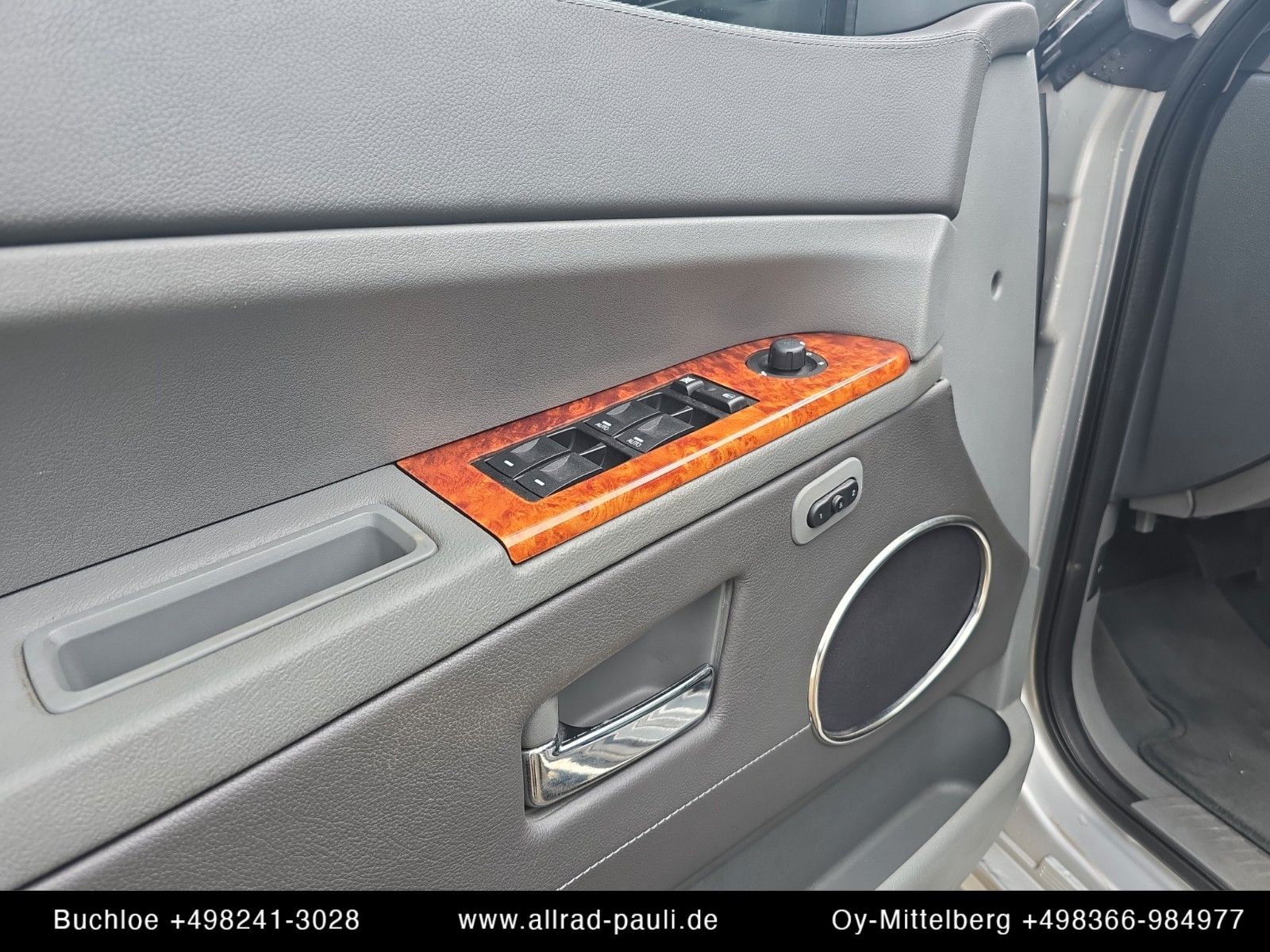 Jeep Grand Cherokee Overland 5.7 V8 HEMI | Allwetter