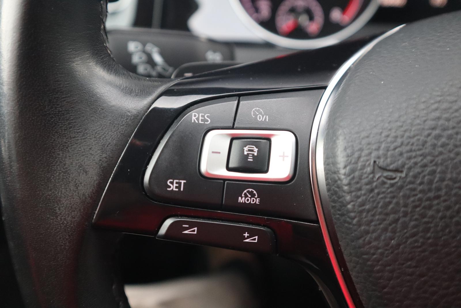 Volkswagen Golf VII Variant 1.5 16V TSI Highline