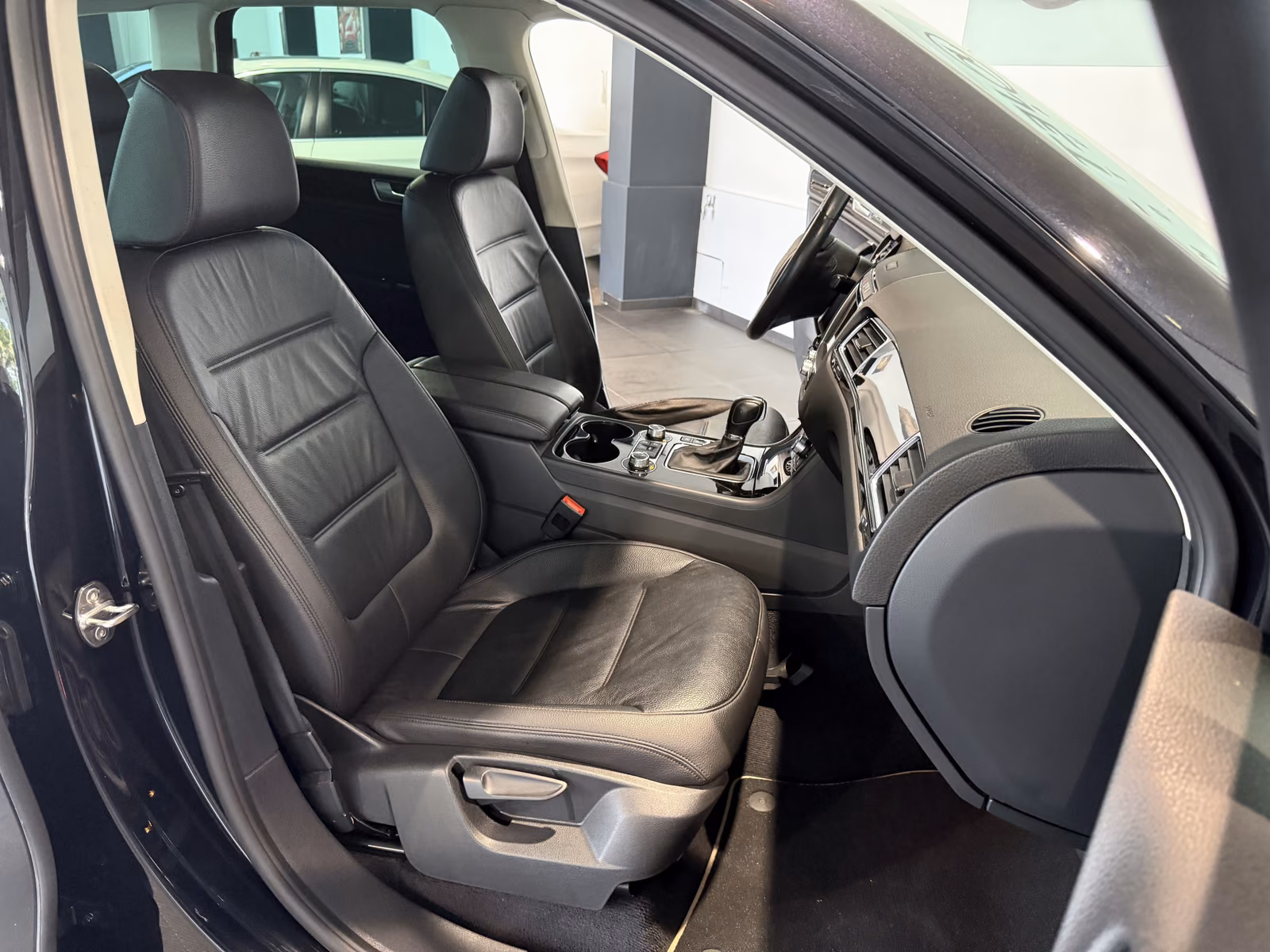 Volkswagen Touareg V6 TDI Terrain Tech 4Motion *Luft-AHK*