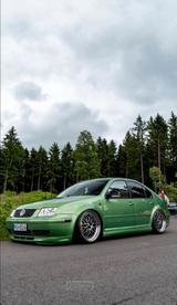 Volkswagen VW Bora v5 2.3L 20v Cosmicgrün Airride, Al... - Volkswagen Bora: 2.3