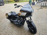 Harley-Davidson Sport Glide Custom - gebrauchte Motorräder in Rostock