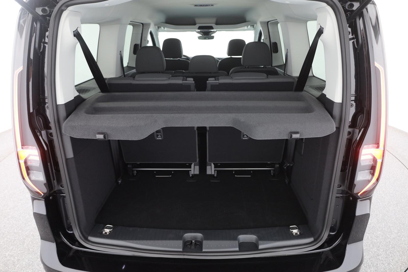 Volkswagen Caddy Maxi 1.5 TSI DSG Kamera 7-Sitzer AHK