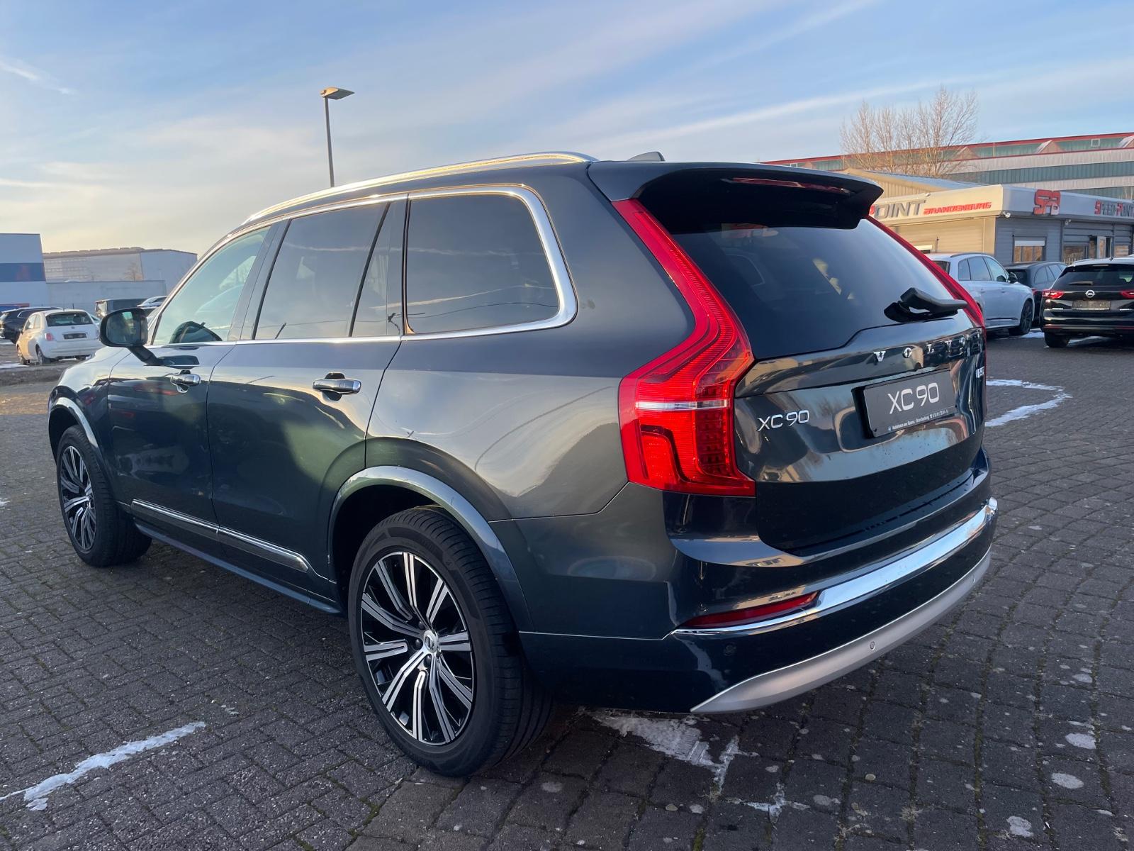 Volvo XC90 B5 D AWD Inscription Pano Standhz AHK H&K