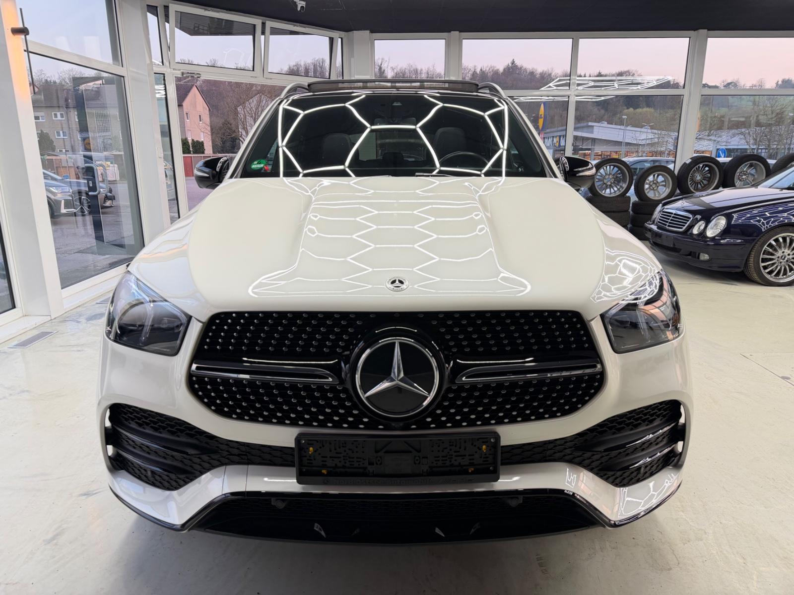 Mercedes-Benz GLE 350 de 4Matic*PANO*NIGHT PAKET*AMG*LEDER*