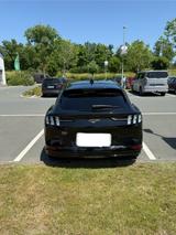 Ford Mustang Mach-E 75 kWh AWD SR - Ford Mustang Mach-E mit Panoramadach