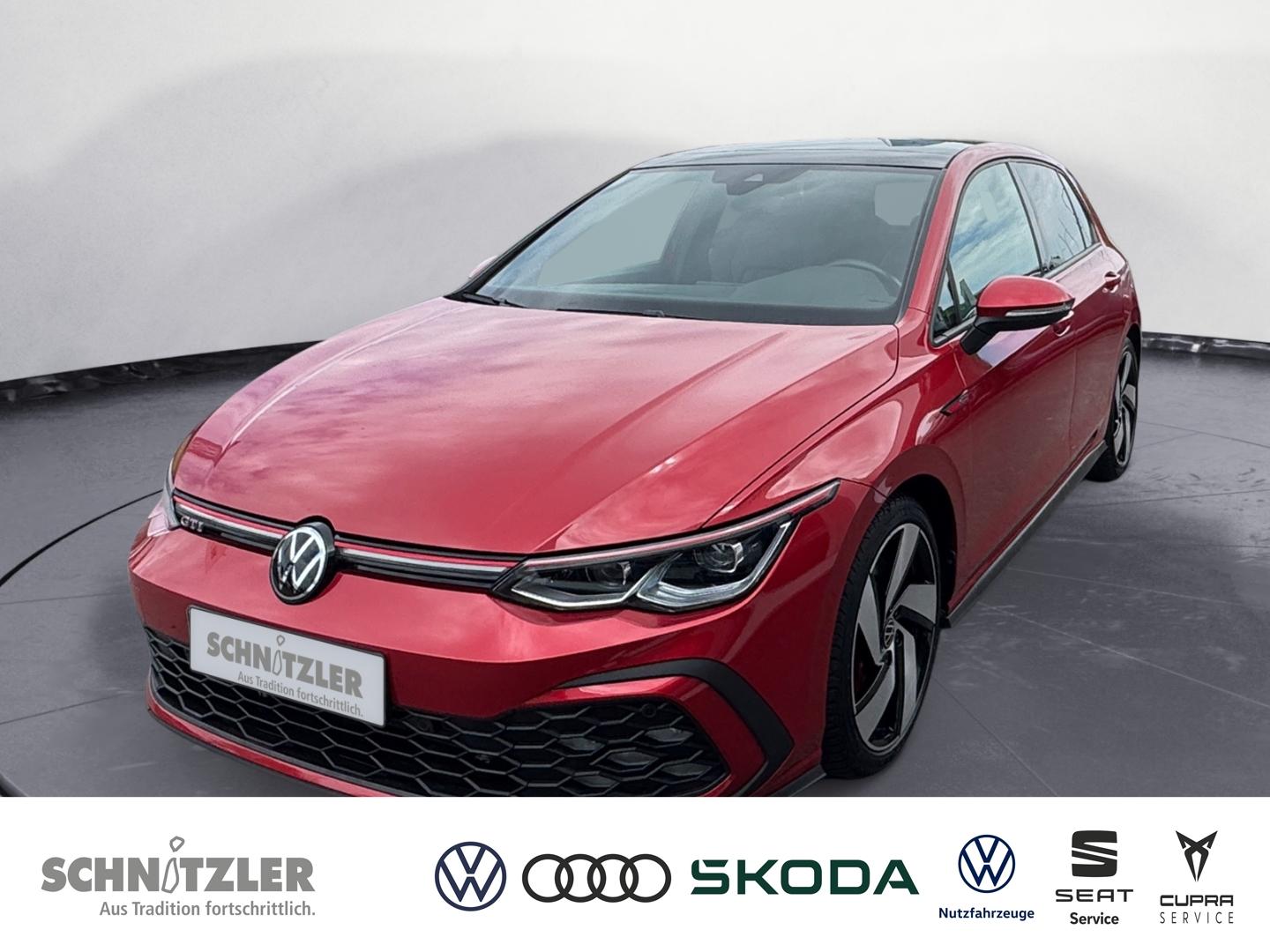 Volkswagen Golf GTI 2.0 TSI DSG MATRIX/NAVI/KAMERA/PANO/APP