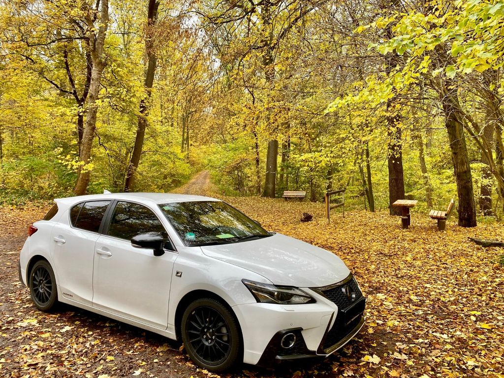 Image of Lexus CT 200h