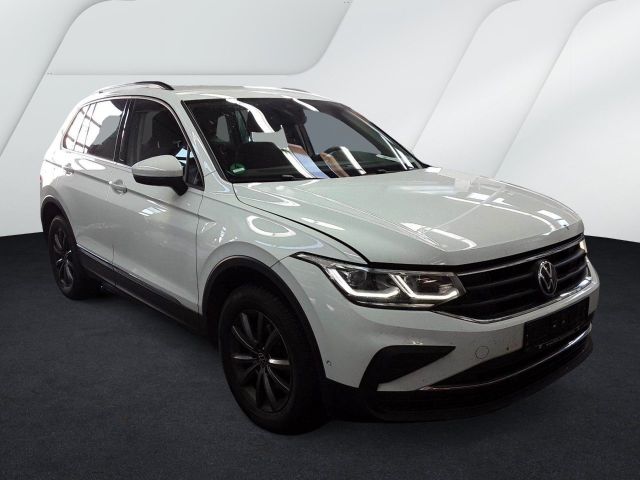 Volkswagen Tiguan Life 4Motion2.0TDI DSG Matrix Navi SHZ