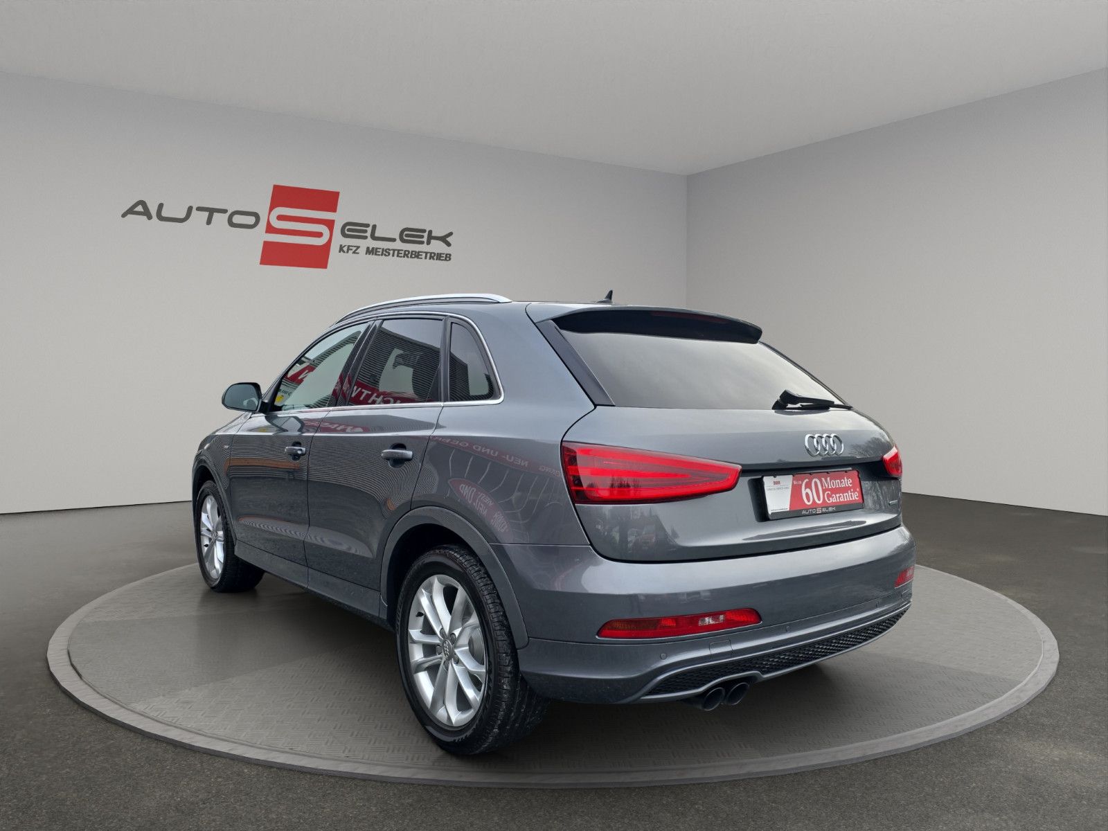 Fahrzeugabbildung Audi Q3 2.0 TDI quattro S-Line Automatik/Navi/PDC/