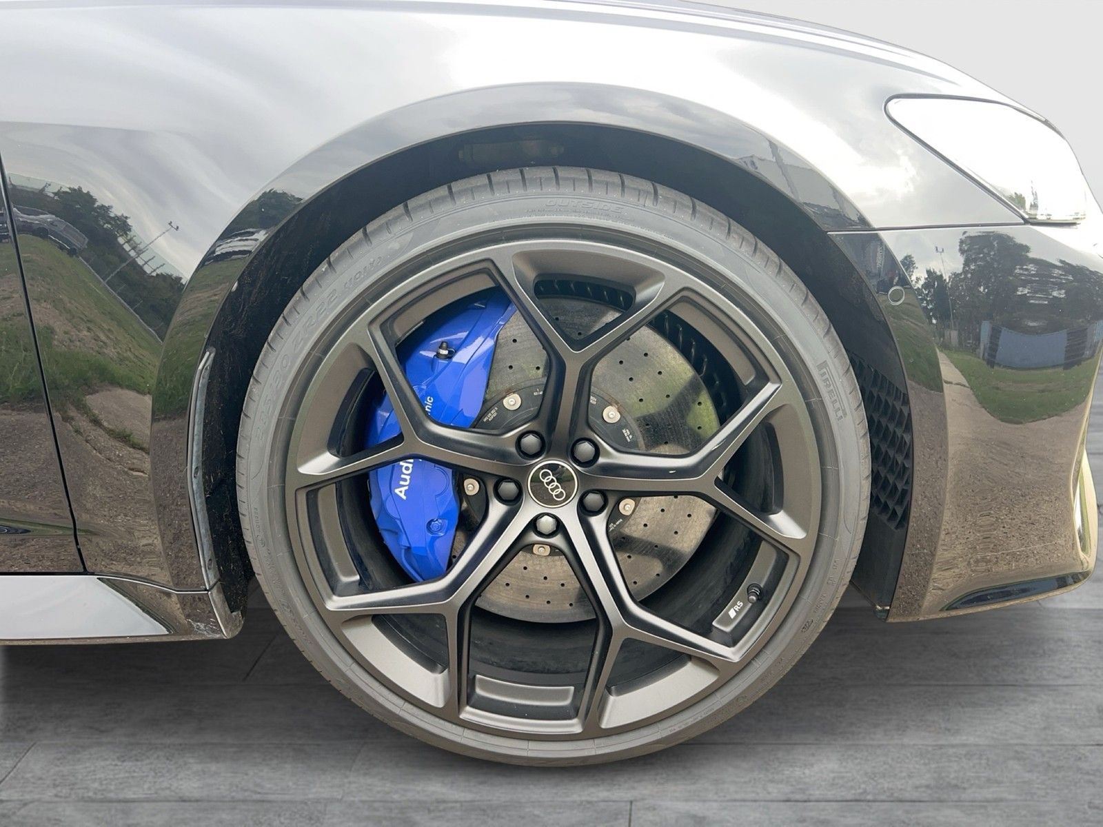 Fahrzeugabbildung Audi RS 6 Avant ASG 3 J./150t km RS-Dynamikpaket plus