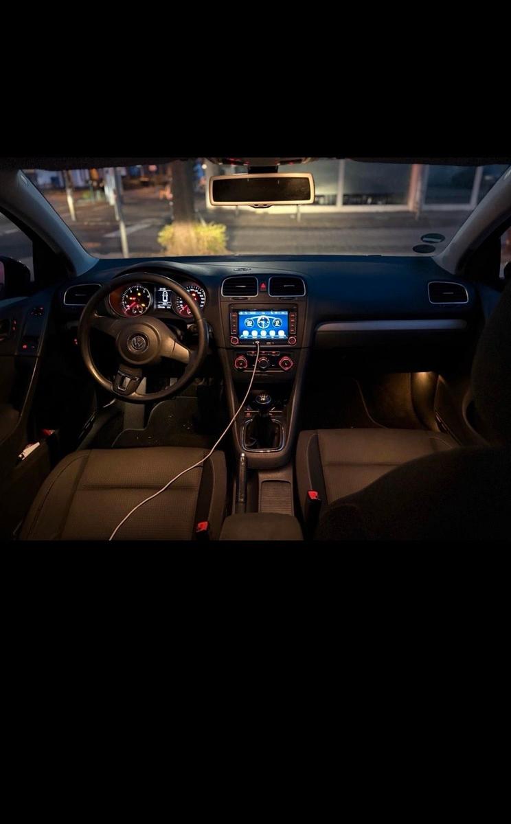 Volkswagen Golf 2011 — photo 7