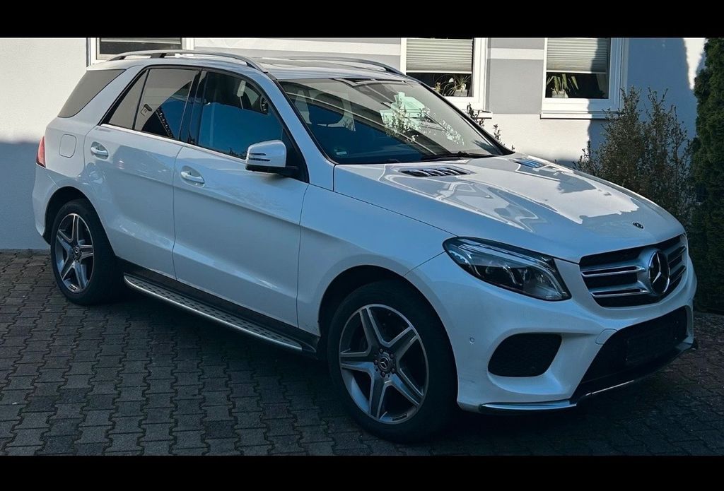 Image of Mercedes-Benz GLE 350