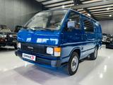 Toyota Hiace - Toyota Hiace
