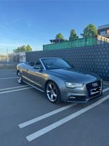 Audi Cabriolet A5 - graue Audi Cabriolet