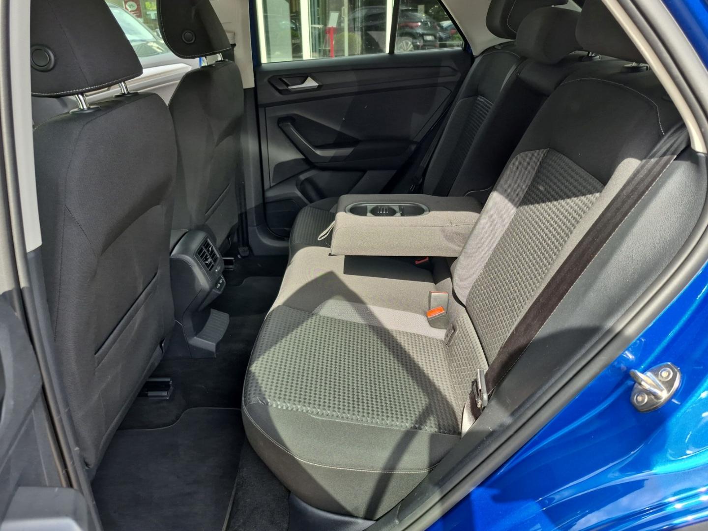 Volkswagen T-Roc Active Navi PDC CarPlay LM Sitzheizung, миниатюра 22