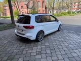 Volkswagen Touran 1.4 TSI DSG Highline  - : Kleinbus, Von Privat
