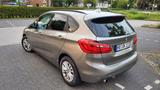 BMW 218d Active Tourer/LED-LICHT/Navi/SHZ/PDC/TOP - BMW 2er Reihe in Bremen