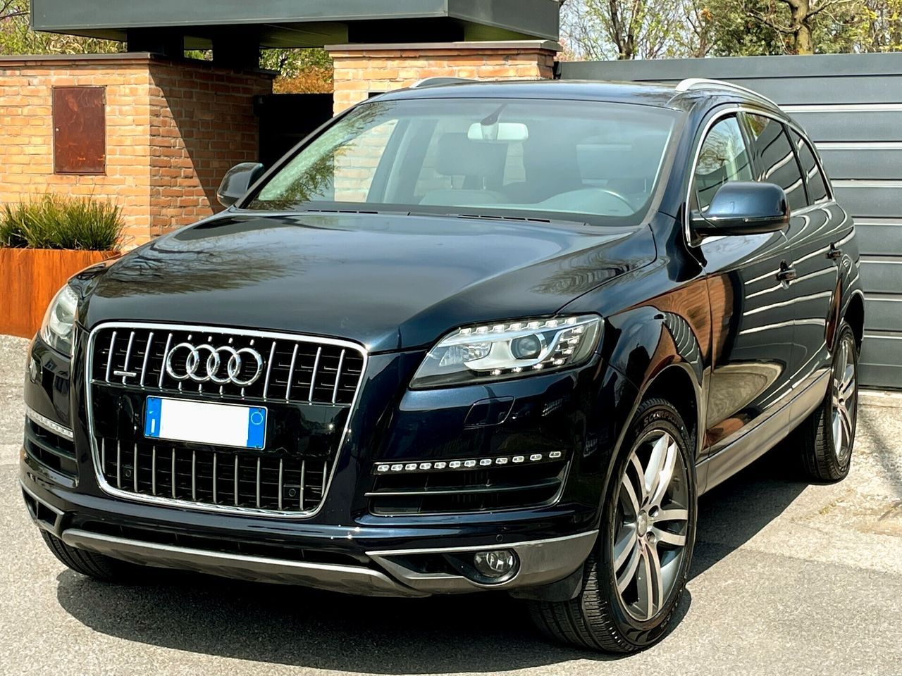 Audi Audi AUDI Q7 3.0D 8m 4x4-EURO 5-Navi,Led-Garanzia-