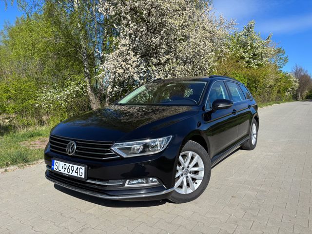 VW Passat Variant