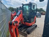 Kubota KX019-4, Nr. 3 - Kubota LKWs