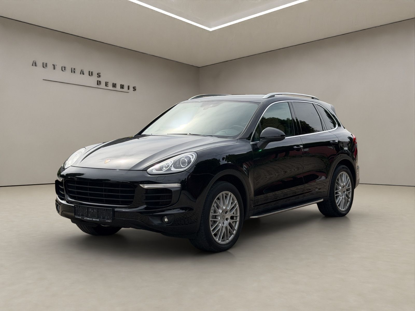 Porsche Cayenne - 1