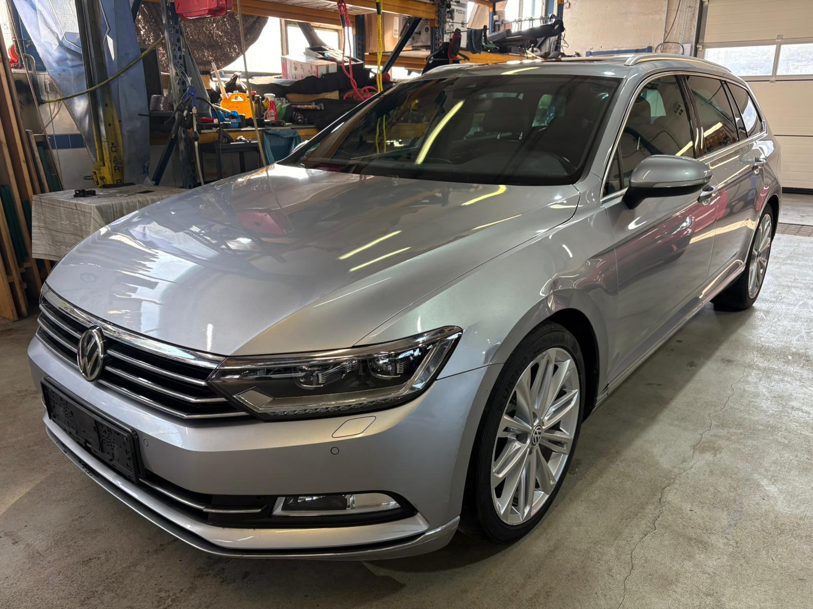 Volkswagen Passat Variant Highline 2.0 TDI"LED/R-Line/Pano"