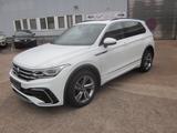 Volkswagen Tiguan R-Line 4Motion LED, Navi, Panoramadach - Volkswagen Tiguan: Panoramadach