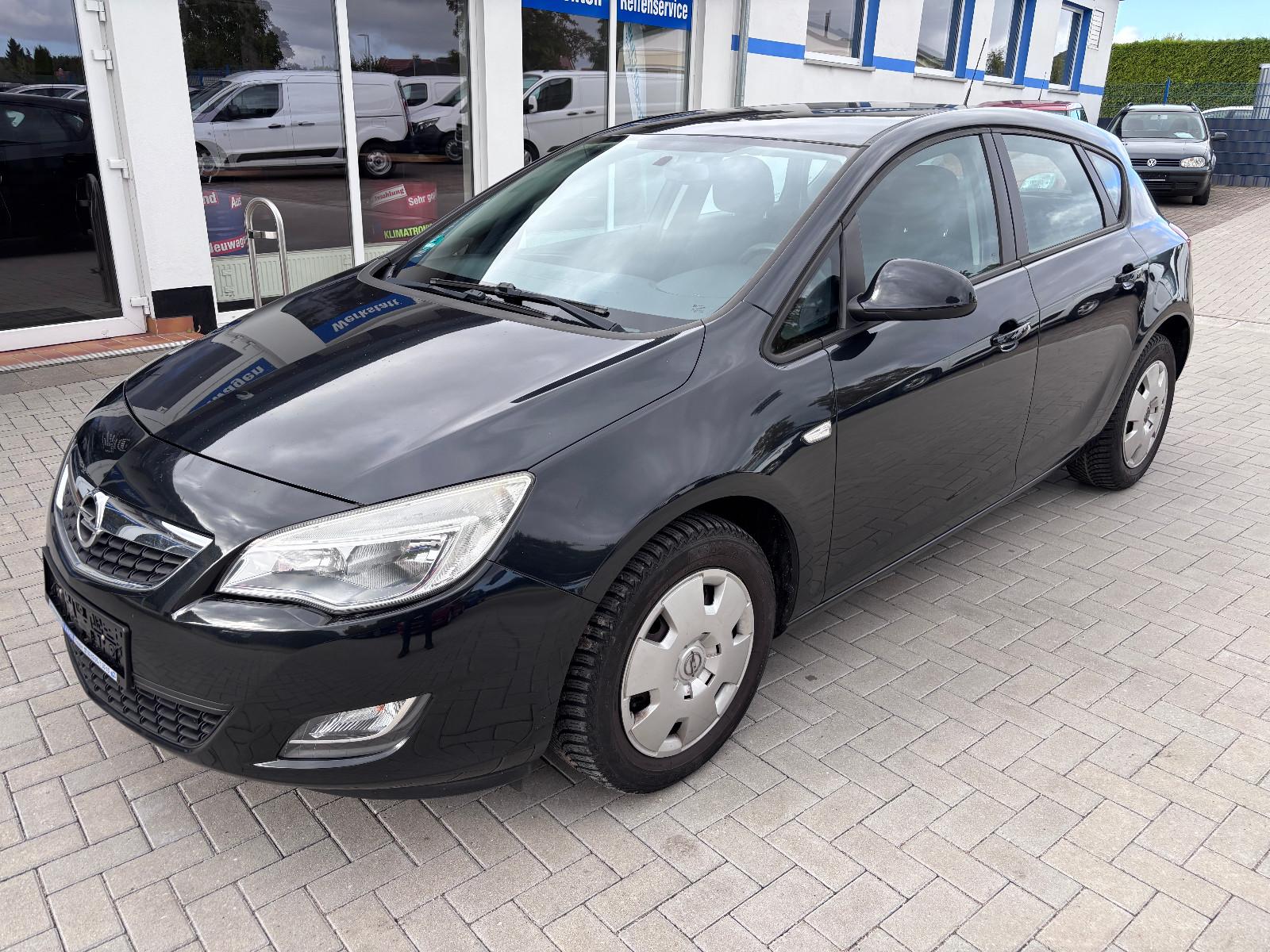 Opel Astra J 1,4 Lim. 5-trg. *Edition*Klima/EFH/PDC
