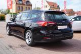 Ford Focus Turnier 1.0 EcoBoost LED Navi DAB Klima - : Euro 1