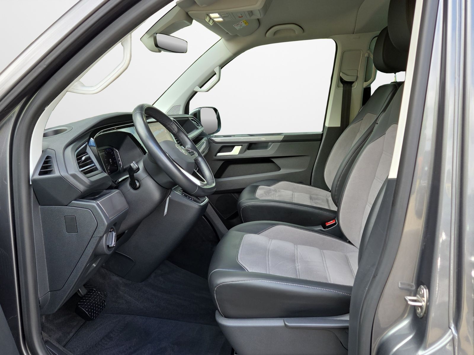 Volkswagen T6 Multivan 2.0 TDI DSG T6.1 Highline LED Navi A foto 8