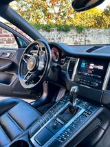 Porsche Macan GTS GTS - Porsche Gebrauchtwagen in Viersen