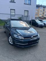 Volkswagen Golf VII 1.5. Highline, Kamera , Alcantara, Pano - Volkswagen Golf: Standheizung, Vi