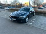 BMW F10 523i - BMW 523: F10 523i