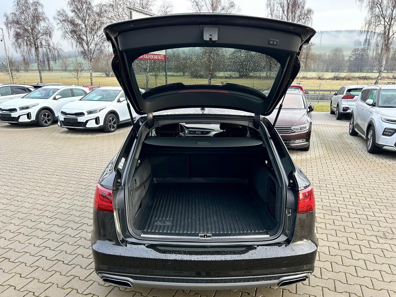 Fahrzeugabbildung Audi A6 Avant 3.0 TDI quattro°S Line°HeadUp°Matrix°