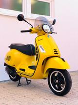 Vespa GTS HPE 300 Gelb/ Schwarz 1. Hand Lack neu - VESPA GTS 300 HPE