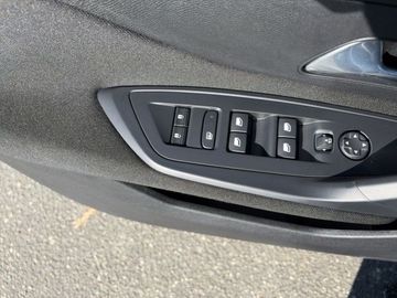 Peugeot 308 SW PureTech 130 EAT8 Active Pack