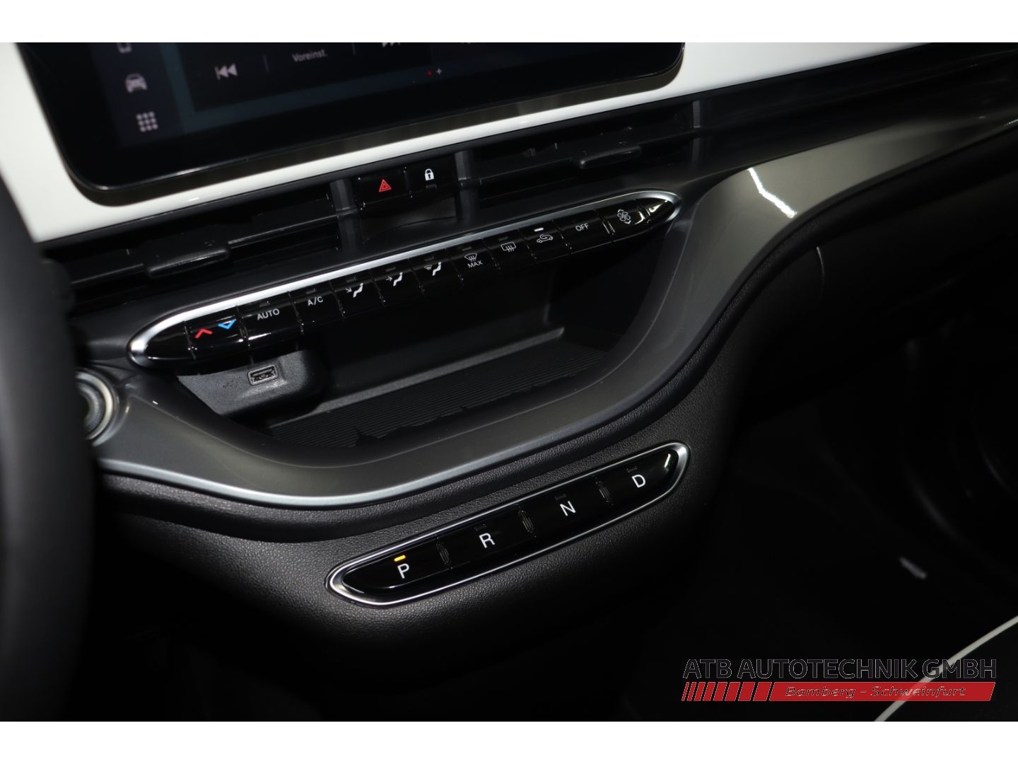 Fahrzeugabbildung Fiat 500e Cabrio 42kWh 95,7% SOH Apple CarPlay Klimaa