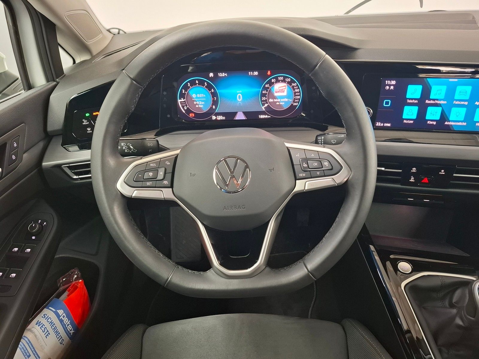 Fahrzeugabbildung Volkswagen Golf VIII Lim Style 1.5 TSI +ACC +LED+AppConnect