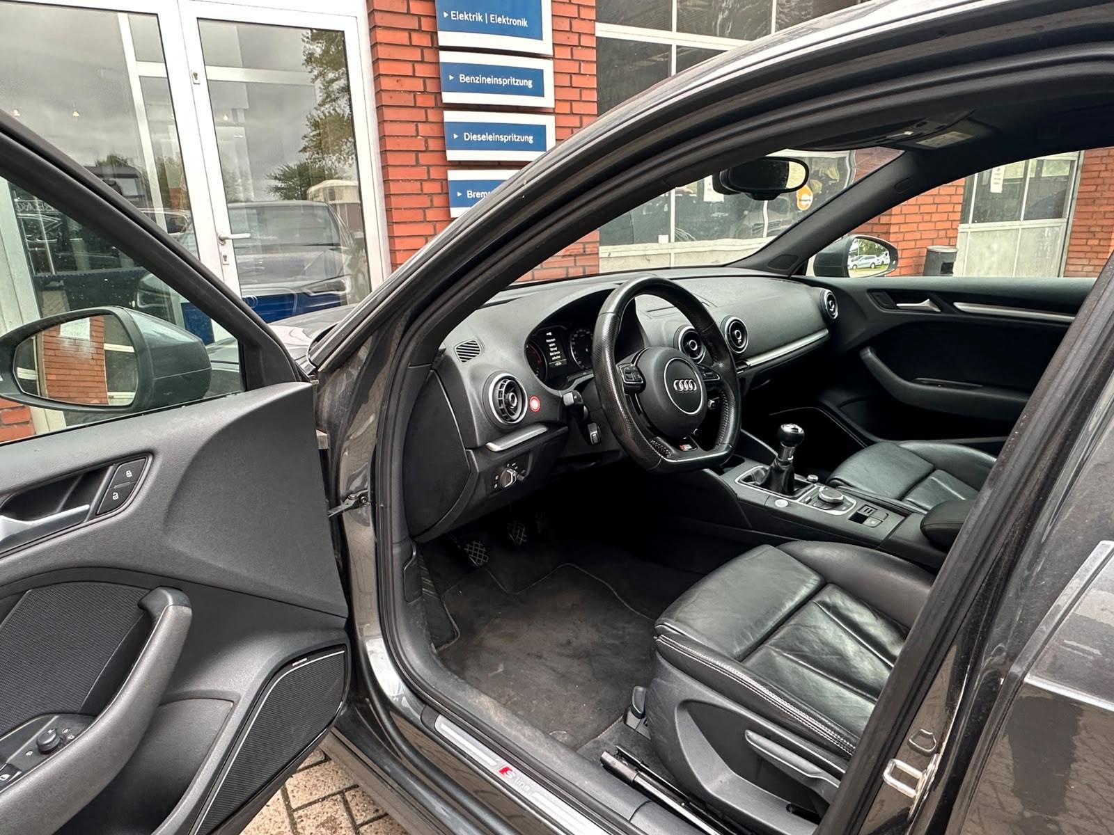Audi A3 2015 — photo 11