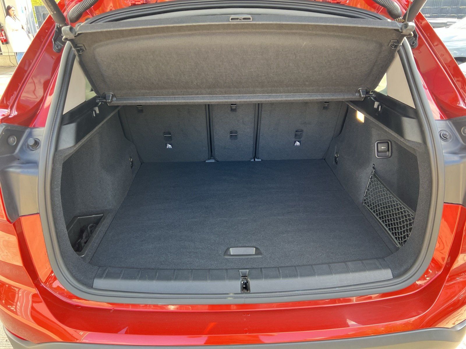 BMW X1 sDrive18i ADVANTAGE NAVI PDC HIFI LED LENKRAD foto 7