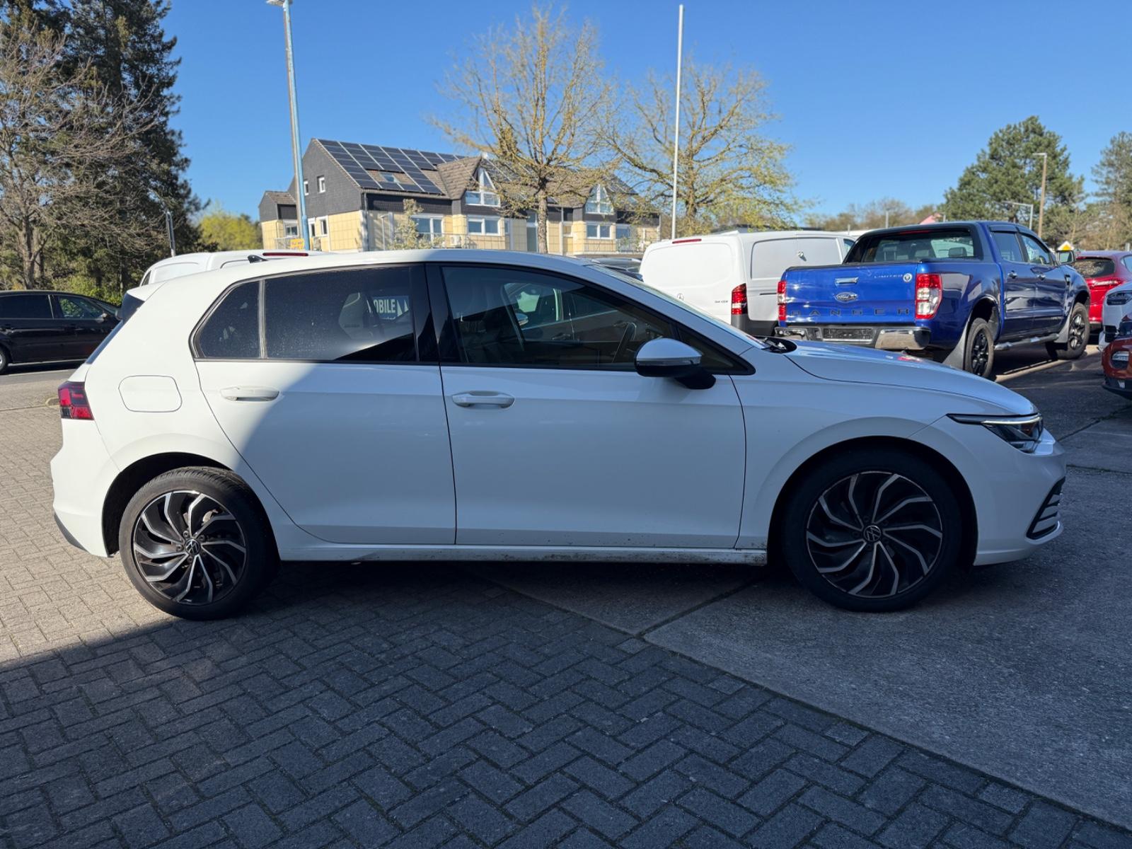 Volkswagen Golf VIII Lim. Life