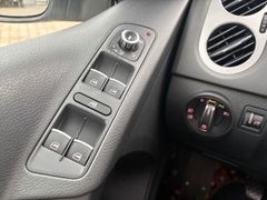 Fahrzeugabbildung Volkswagen Tiguan Lounge Sport & Style 1. Hand Kamera Navi