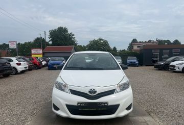 Toyota Yaris - 2