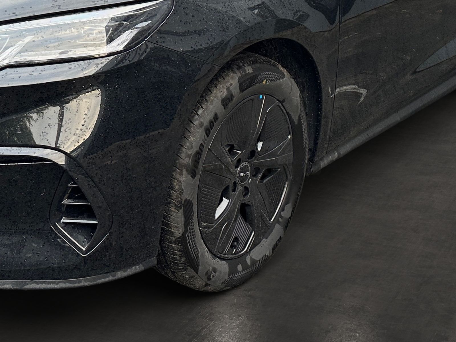 BYD SEAL