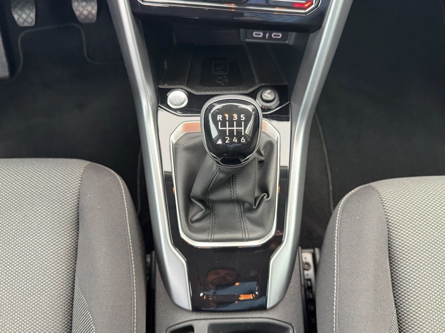 T-Roc 1.0 TSI LIFE *NAVI*LED*KEYLESS*KAMERA*